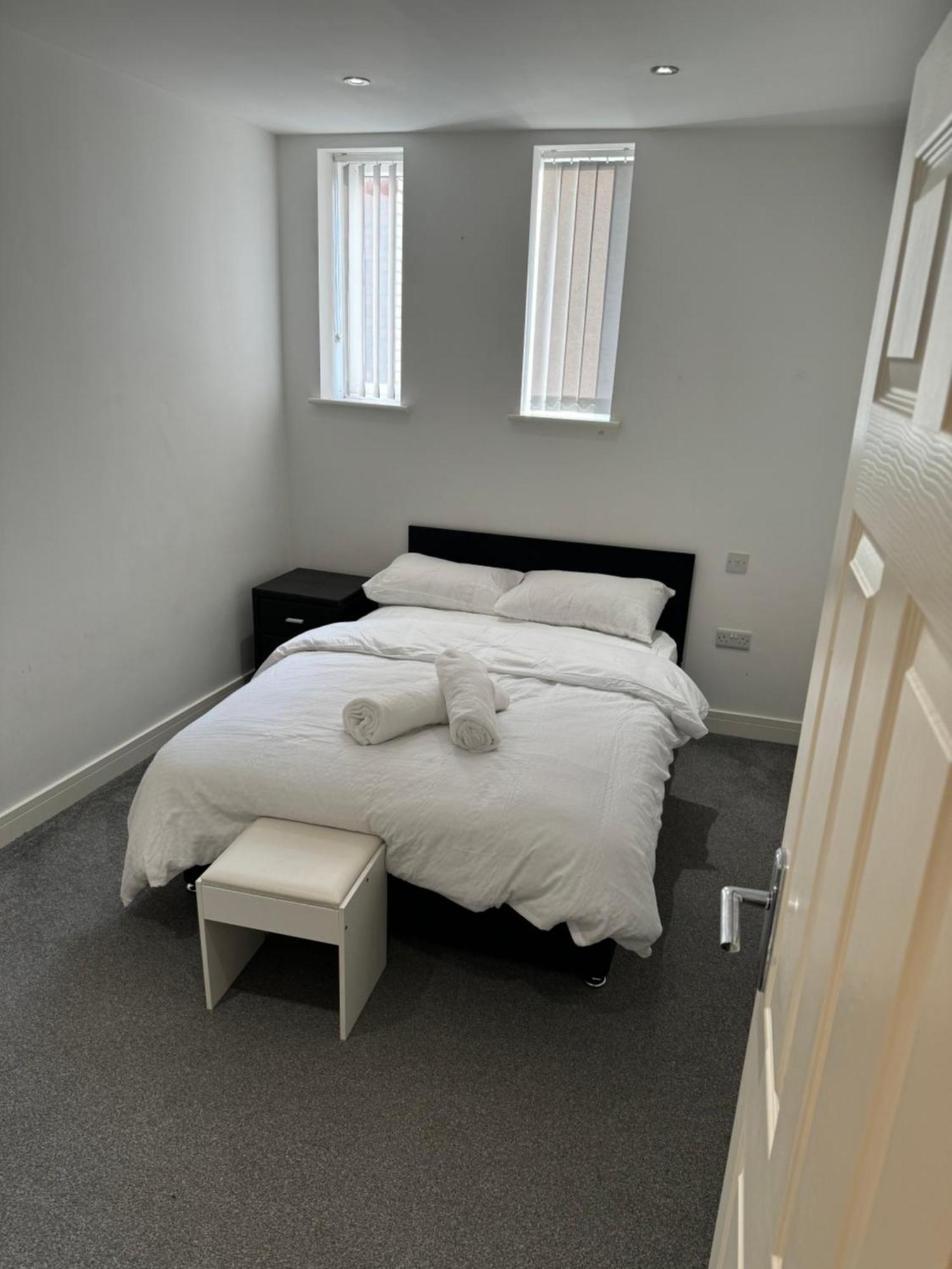 2 Bedroom Apartment In Doncaster City Centre Exterior foto